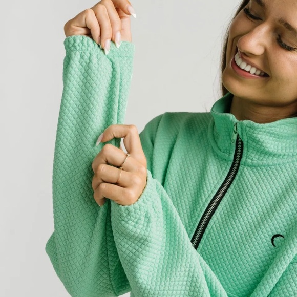 Zyia Spearmint Honesty 1/4 Zip - Picture 5 of 11